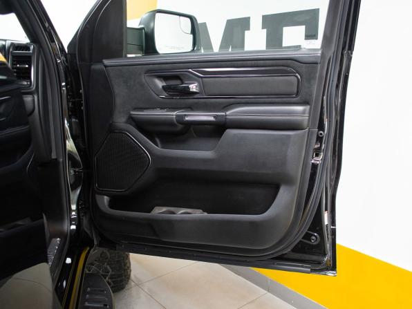 Ram 1500 V с пробегом 2022 года, цена 12 999 000 рублей, 17700 км, offers.body_type.unknown, Автокод Объявления