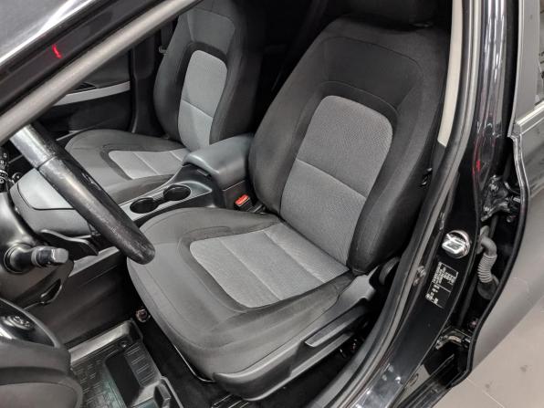 Kia Ceed II Рестайлинг с пробегом 2017 года, цена 1 245 000 рублей, 129641 км, универсал, Автокод Объявления