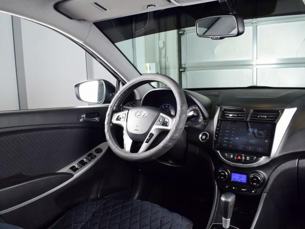 Hyundai Solaris I с пробегом 2012 года, цена 899 995 рублей, 186484 км, хэтчбек, Автокод Объявления