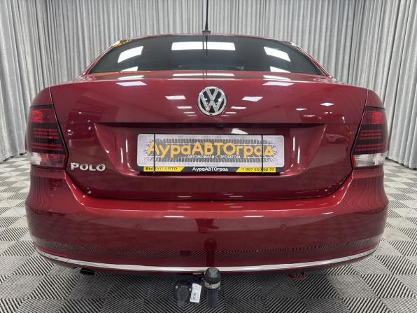 Volkswagen Polo V Рестайлинг с пробегом 2019 года, цена 1 330 000 рублей, 96703 км, седан, Автокод Объявления