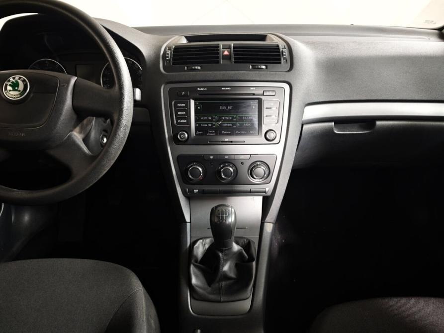 Skoda Octavia II (A5) Рестайлинг Москва  - изображение 14