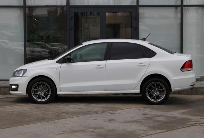 Volkswagen Polo V Рестайлинг с пробегом 2017 года, цена 970 000 рублей, 169629 км, седан, Автокод Объявления
