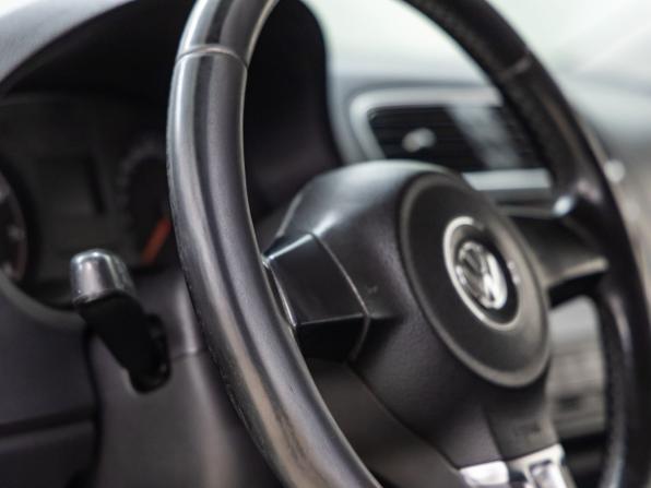 Volkswagen Polo V с пробегом 2013 года, цена 728 000 рублей, 237088 км, седан, Автокод Объявления