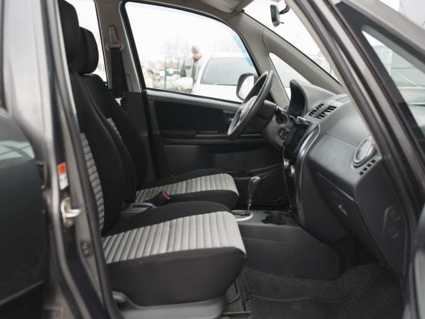 Suzuki SX4 I (Classic) Рестайлинг с пробегом 2010 года, цена 850 000 рублей, 175229 км, хэтчбек, Автокод Объявления