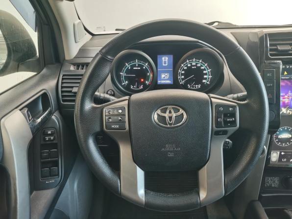 Toyota Land Cruiser Prado 150 Series с пробегом 2010 года, цена 2 390 000 рублей, 334320 км, внедорожник, Автокод Объявления