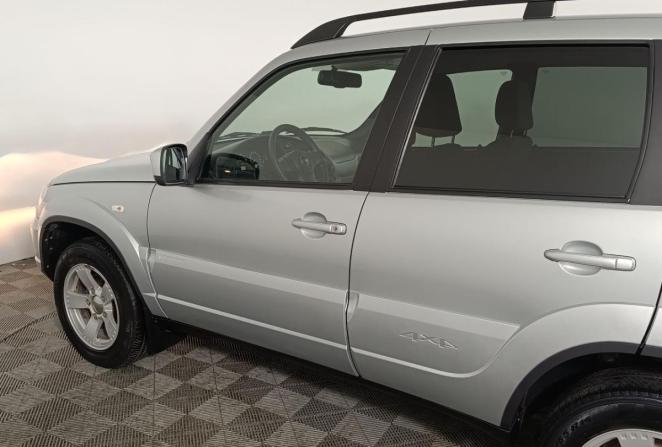 Chevrolet Niva I Рестайлинг с пробегом 2018 года, цена 940 000 рублей, 37285 км, внедорожник, Автокод Объявления