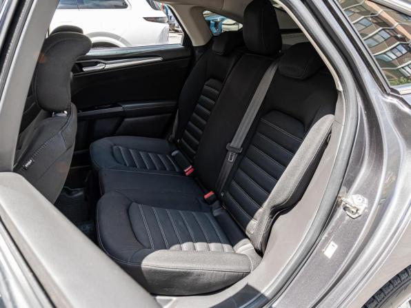Ford Mondeo V с пробегом 2017 года, цена 1 730 000 рублей, 187825 км, седан, Автокод Объявления
