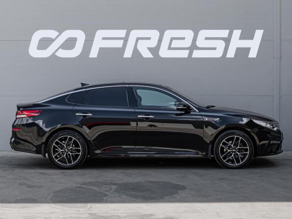 Kia Optima IV Рестайлинг с пробегом 2018 года, цена 2 250 000 рублей, 100846 км, седан, Автокод Объявления
