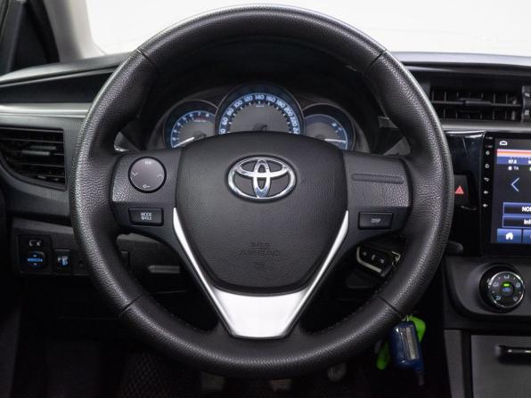 Toyota Corolla XI (E160 E170 E180) с пробегом 2013 года, цена 1 200 000 рублей, 124030 км, седан, Автокод Объявления