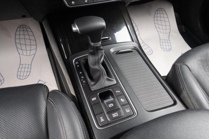 Kia Sorento III Prime Рестайлинг с пробегом 2020 года, цена 3 099 000 рублей, 105000 км, внедорожник, Автокод Объявления