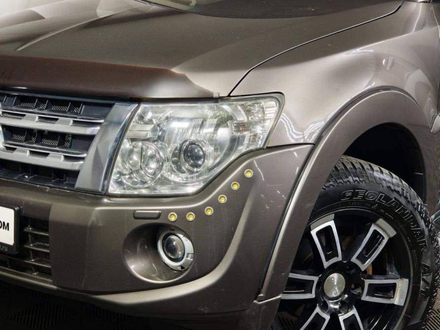 Mitsubishi Pajero IV Рестайлинг 1 Москва  - изображение 10