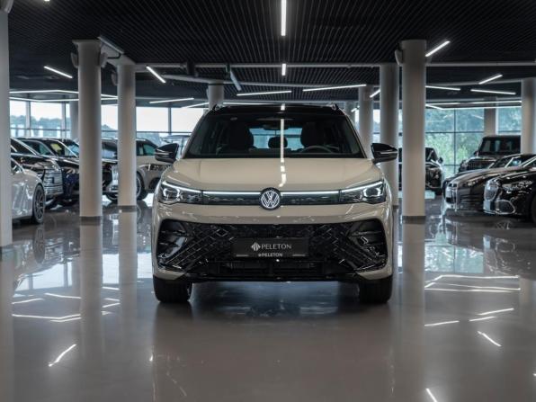 Volkswagen Tiguan III (China Market) с пробегом 2026 года, цена 4 900 000 рублей, 50 км, внедорожник, Автокод Объявления