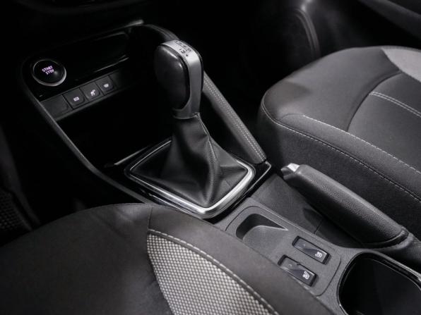 Renault Kaptur I Рестайлинг с пробегом 2021 года, цена 1 425 000 рублей, 47565 км, внедорожник, Автокод Объявления