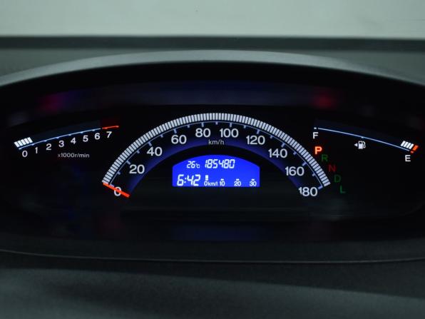 Honda Freed I Рестайлинг с пробегом 2012 года, цена 1 044 995 рублей, 185479 км, компактвэн, Автокод Объявления