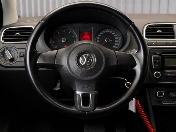 Volkswagen Polo V с пробегом 2012 года, цена 797 000 рублей, 183292 км, седан, Автокод Объявления