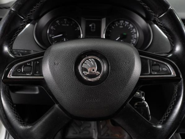 Skoda Octavia III (A7) с пробегом 2014 года, цена 1 109 000 рублей, 299768 км, лифтбек, Автокод Объявления