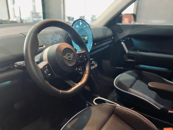 Mini Aceman с пробегом 2025 года, цена 4 890 000 рублей, 3716 км, внедорожник, Автокод Объявления