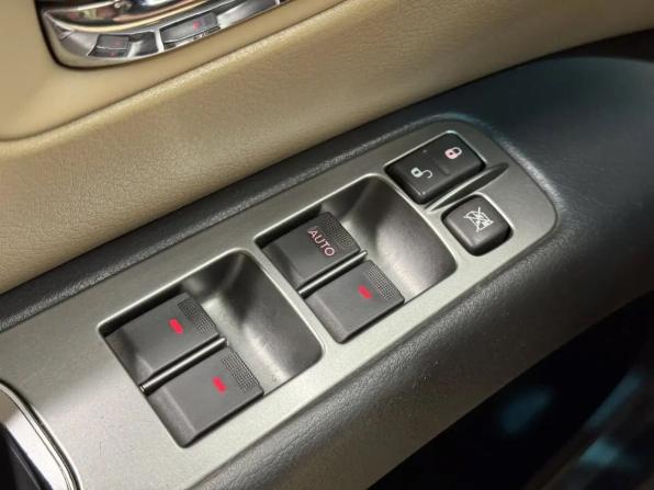 Subaru Tribeca I с пробегом 2007 года, цена 819 000 рублей, 266000 км, внедорожник, Автокод Объявления