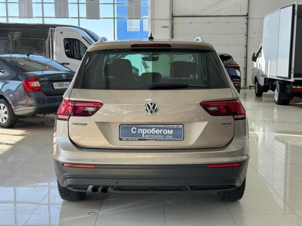 Volkswagen Tiguan II с пробегом 2018 года, цена 2 650 000 рублей, 90622 км, внедорожник, Автокод Объявления