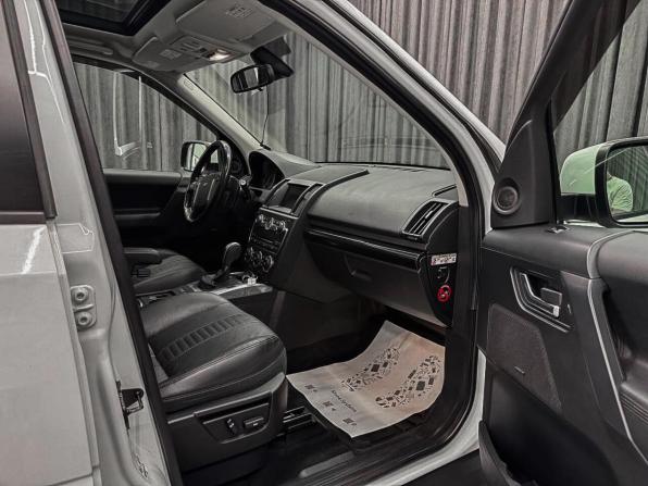 Land Rover Freelander II Рестайлинг 2 с пробегом 2013 года, цена 1 475 000 рублей, 141134 км, внедорожник, Автокод Объявления