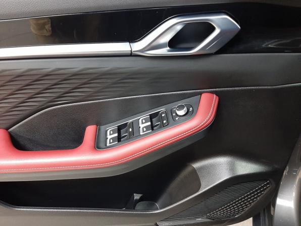 Geely Coolray I Рестайлинг с пробегом 2024 года, цена 2 050 000 рублей, 34158 км, внедорожник, Автокод Объявления
