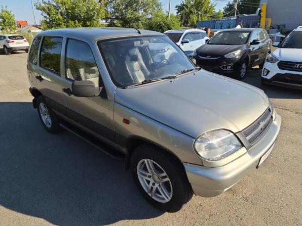 Chevrolet Niva I с пробегом 2007 года, цена 377 000 рублей, 23767 км, внедорожник, Автокод Объявления