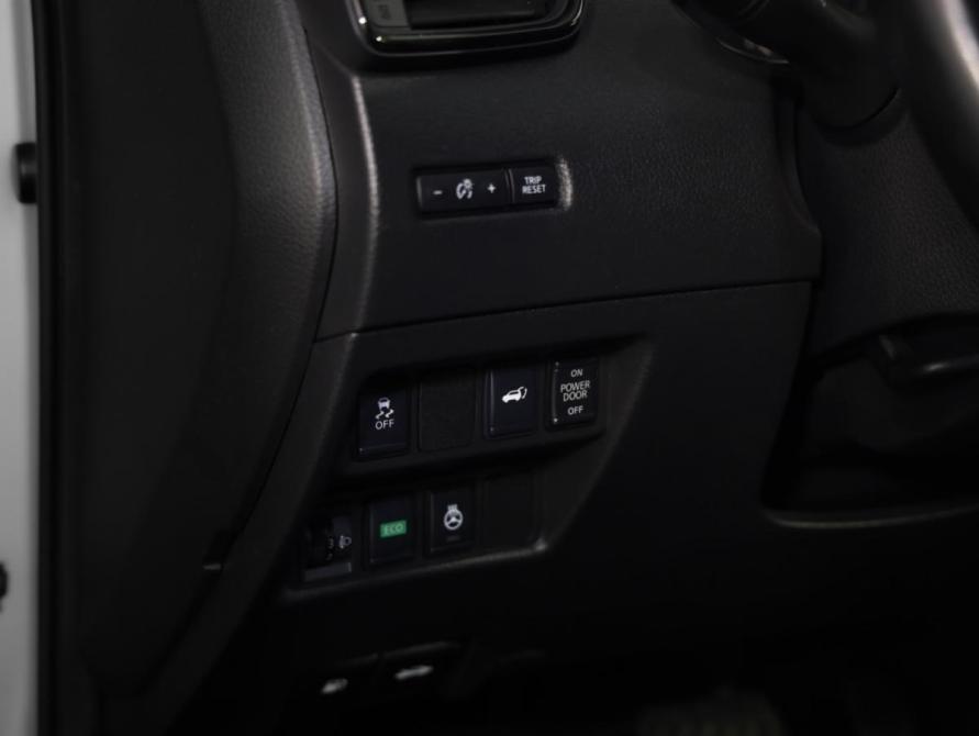 Nissan X-Trail III Рестайлинг Санкт-Петербург  - изображение 20