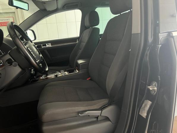 Volkswagen Touareg I Рестайлинг с пробегом 2008 года, цена 1 380 000 рублей, 268135 км, внедорожник, Автокод Объявления