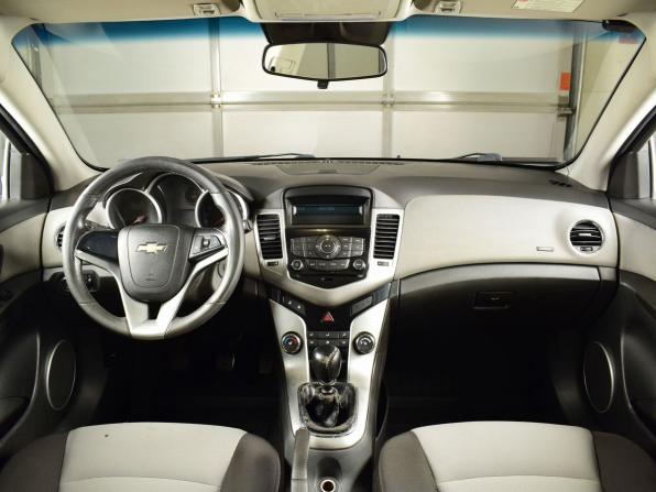 Chevrolet Cruze I Рестайлинг с пробегом 2012 года, цена 574 999 рублей, 275875 км, хэтчбек, Автокод Объявления