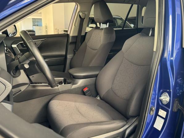 Toyota RAV4 V (XA50) с пробегом 2021 года, цена 3 449 000 рублей, 52508 км, внедорожник, Автокод Объявления