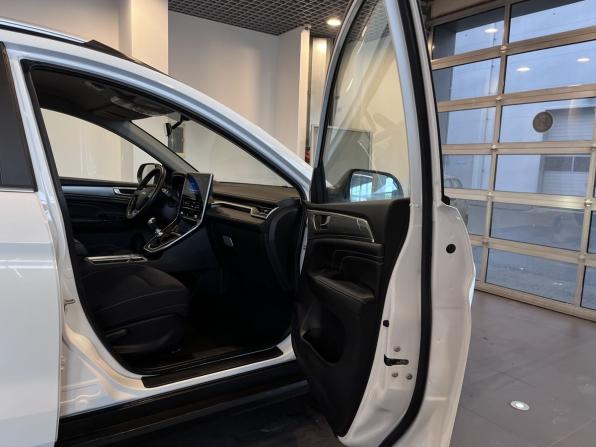 Haval M6 II с пробегом 2024 года, цена 1 817 000 рублей, 95339 км, внедорожник, Автокод Объявления