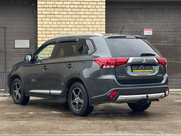 Mitsubishi Outlander III Рестайлинг 2 с пробегом 2016 года, цена 1 719 000 рублей, 161000 км, внедорожник, Автокод Объявления