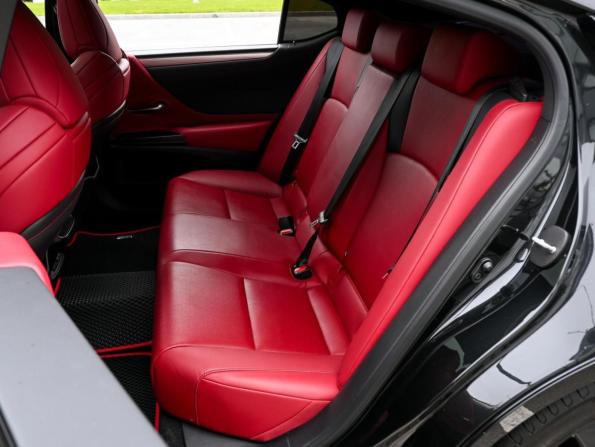 Lexus ES VII с пробегом 2020 года, цена 4 999 000 рублей, 83535 км, седан, Автокод Объявления