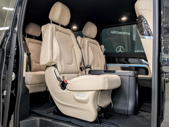 Mercedes-Benz V-Класс III (W447) Рестайлинг с пробегом 2022 года, цена 10 175 000 рублей, 31090 км, минивэн, Автокод Объявления