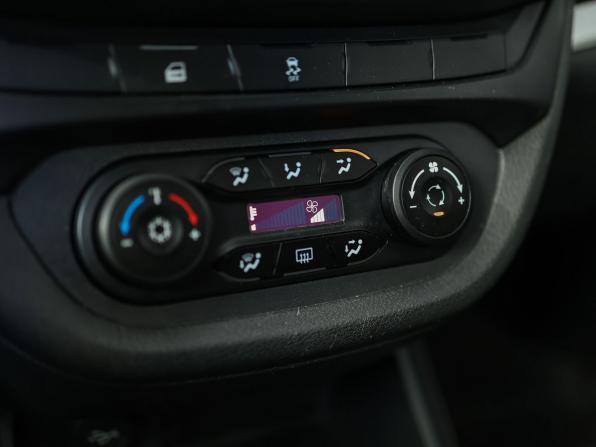 Lada (ВАЗ) Vesta I с пробегом 2021 года, цена 1 059 000 рублей, 102000 км, седан, Автокод Объявления
