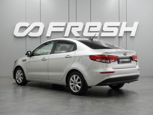 Kia Rio III Рестайлинг с пробегом 2017 года, цена 1 099 000 рублей, 135266 км, седан, Автокод Объявления