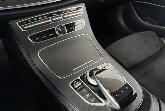 Mercedes-Benz E-Класс V (W213 S213 C238) с пробегом 2018 года, цена 3 230 000 рублей, 146579 км, седан, Автокод Объявления