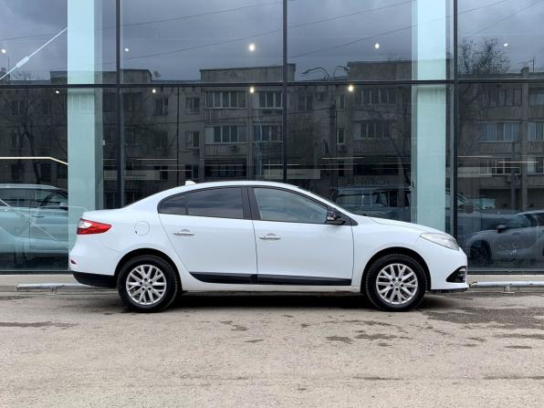 Renault Fluence I Рестайлинг с пробегом 2014 года, цена 690 000 рублей, 196978 км, седан, Автокод Объявления