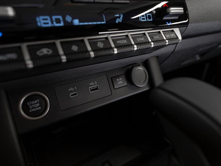 Mitsubishi L200 VI Москва  - изображение 19
