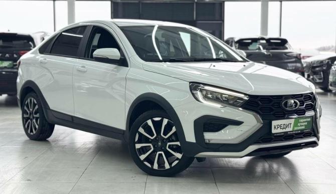 Lada (ВАЗ) Vesta I Рестайлинг (NG) с пробегом 2024 года, цена 1 419 000 рублей, 67000 км, седан, Автокод Объявления