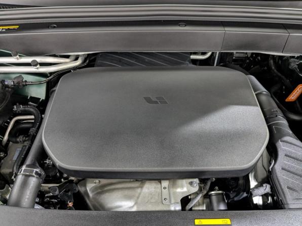 Li Auto (Lixiang) L6 с пробегом 2024 года, цена 5 600 000 рублей, 45200 км, внедорожник, Автокод Объявления