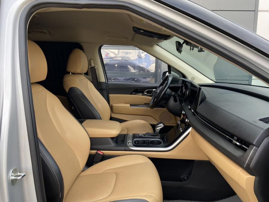 Kia Carnival IV Москва  - изображение 25