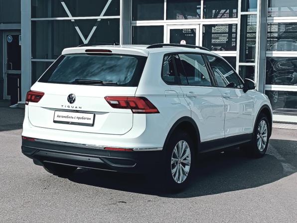 Volkswagen Tiguan II Рестайлинг с пробегом 2021 года, цена 2 680 000 рублей, 28000 км, внедорожник, Автокод Объявления