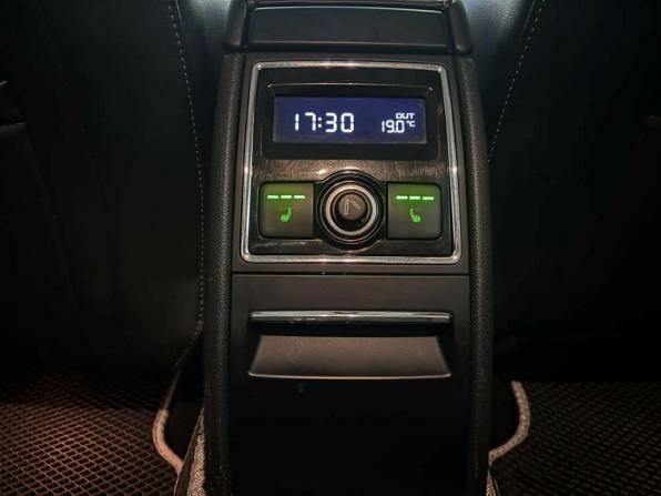 Skoda Superb II Рестайлинг с пробегом 2014 года, цена 1 199 000 рублей, 154679 км, лифтбек, Автокод Объявления
