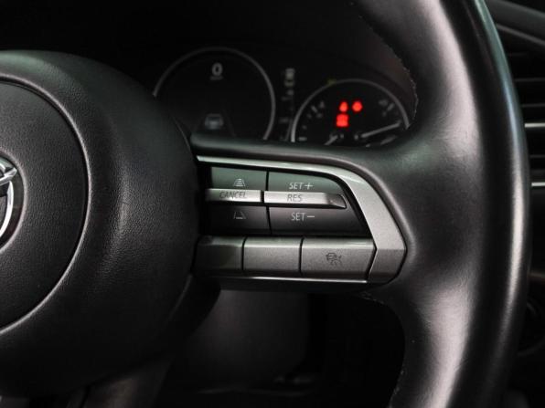 Mazda 3 IV (BP) с пробегом 2020 года, цена 2 229 000 рублей, 47301 км, седан, Автокод Объявления