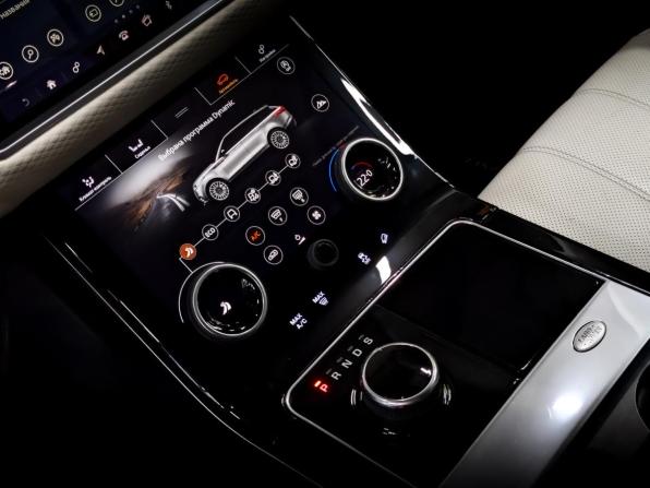 Land Rover Range Rover Velar I с пробегом 2017 года, цена 3 350 000 рублей, 123026 км, внедорожник, Автокод Объявления