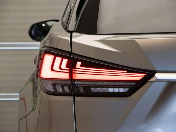 Lexus RX IV Рестайлинг с пробегом 2021 года, цена 4 790 000 рублей, 76000 км, внедорожник, Автокод Объявления