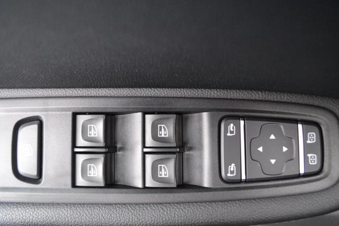 Renault Arkana I с пробегом 2021 года, цена 1 690 000 рублей, 110988 км, внедорожник, Автокод Объявления