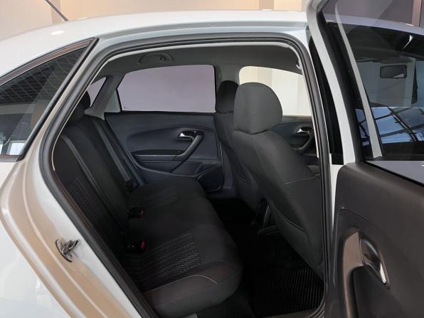 Volkswagen Polo V Рестайлинг с пробегом 2017 года, цена 1 275 000 рублей, 139099 км, седан, Автокод Объявления