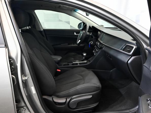 Kia Optima IV с пробегом 2017 года, цена 1 700 000 рублей, 78400 км, седан, Автокод Объявления
